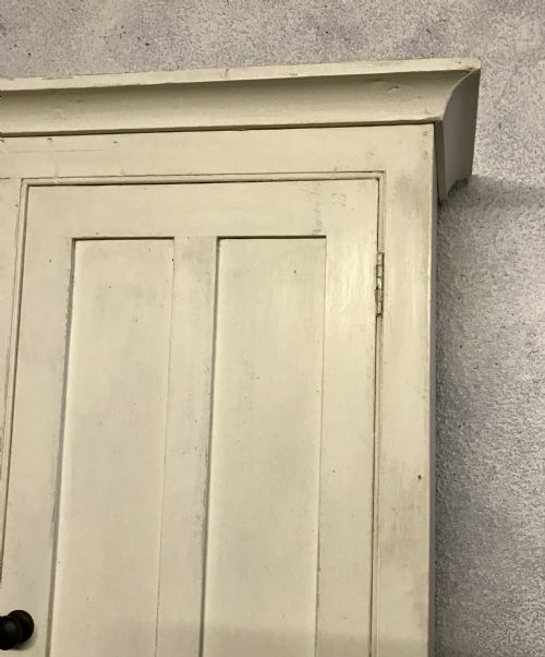 VICTORIAN PAINTED PINE LARDER CUPBOARD WITH 4 DOORS AND 2 DRAWERS - ADDITIONAL PHOTO 4