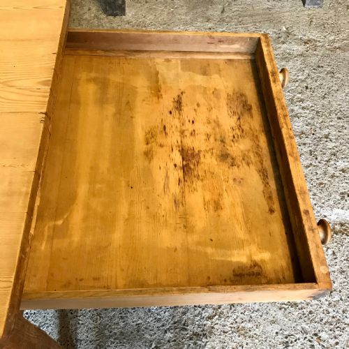 VICTORIAN PINE KITCHEN TABLE WITH SINGLE DRAWER - ADDITIONAL PHOTO 6