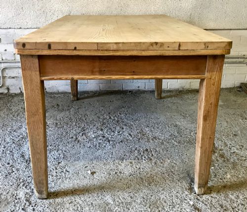 VICTORIAN PINE KITCHEN TABLE WITH SINGLE DRAWER - ADDITIONAL PHOTO 9