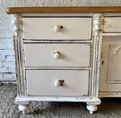VICTORIAN PAINTED PINE LANCASHIRE DRESSER BASE STANDING ON TURNED FEET - ADDITIONAL PHOTO 3
