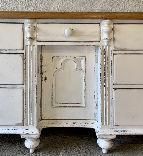 VICTORIAN PAINTED PINE LANCASHIRE DRESSER BASE STANDING ON TURNED FEET - ADDITIONAL PHOTO 4