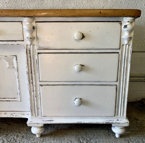VICTORIAN PAINTED PINE LANCASHIRE DRESSER BASE STANDING ON TURNED FEET - ADDITIONAL PHOTO 6