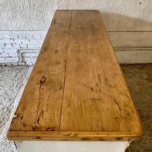 VICTORIAN PAINTED PINE LANCASHIRE DRESSER BASE STANDING ON TURNED FEET - ADDITIONAL PHOTO 8