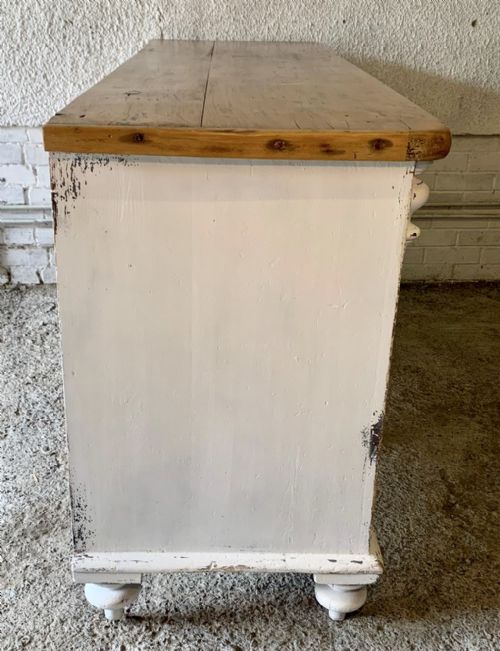 VICTORIAN PAINTED PINE LANCASHIRE DRESSER BASE STANDING ON TURNED FEET - ADDITIONAL PHOTO 14