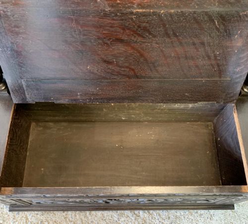 EARLY 20TH CENTURY CARVED OAK MONKS BENCH - ADDITIONAL PHOTO 5