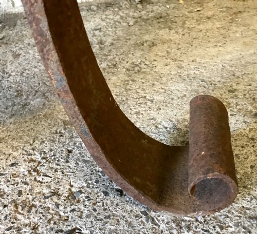19TH CENTURY RIVETED COPPER BOILER CAULDRON ON HEAVY IRON BASE - ADDITIONAL PHOTO 6