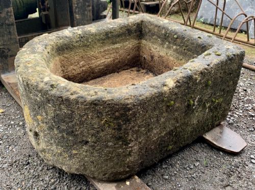 19TH CENTURY BATH STONE D END TROUGH - ADDITIONAL PHOTO 4