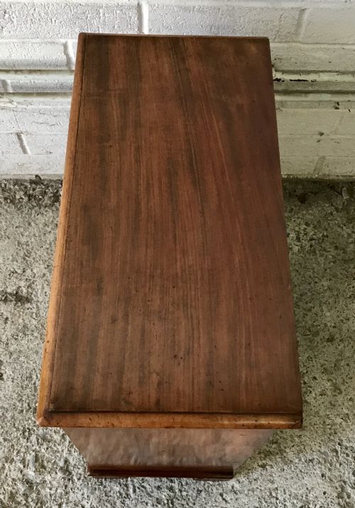 VICTORIAN MAHOGANY BANK OF 5 COLLECTORS DRAWERS WITH ORIGINAL EBONIZED KNOBS - ADDITIONAL PHOTO 3
