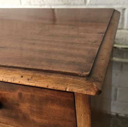 VICTORIAN MAHOGANY BANK OF 5 COLLECTORS DRAWERS WITH ORIGINAL EBONIZED KNOBS - ADDITIONAL PHOTO 4