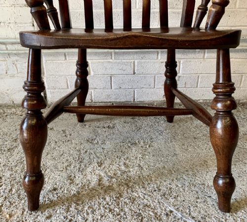 VICTORIAN WINDSOR LATHE BACK ELM AND BEECH CARVER CHAIR - ADDITIONAL PHOTO 6