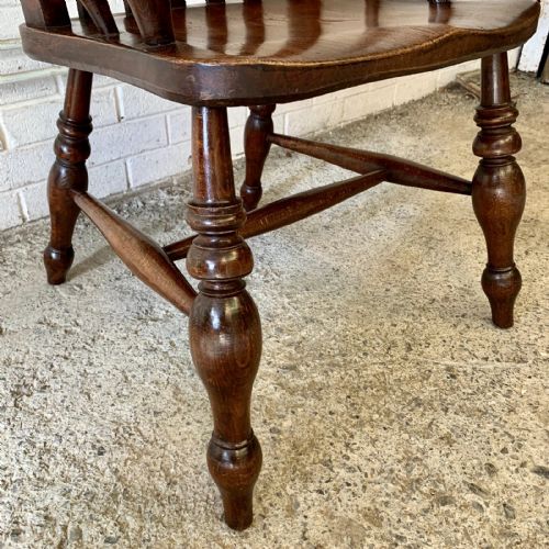 VICTORIAN WINDSOR LATHE BACK ELM AND BEECH CARVER CHAIR - ADDITIONAL PHOTO 7