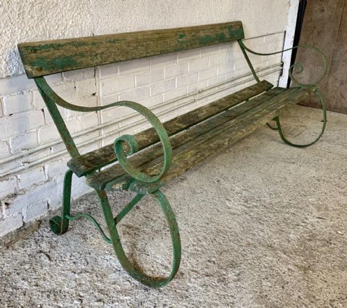 CIRCA 1900 WROUGHT IRON GARDEN BENCH WITH WOODEN SLATS IN ORIGINAL GREEN PAINT - ADDITIONAL PHOTO 2