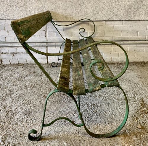 CIRCA 1900 WROUGHT IRON GARDEN BENCH WITH WOODEN SLATS IN ORIGINAL GREEN PAINT - ADDITIONAL PHOTO 8