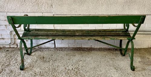 CIRCA 1900 WROUGHT IRON GARDEN BENCH WITH WOODEN SLATS IN ORIGINAL GREEN PAINT - ADDITIONAL PHOTO 10