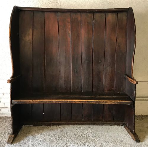LATE 18TH CENTURY ELM SETTLE ON SLEDGE FEET - ADDITIONAL PHOTO 1