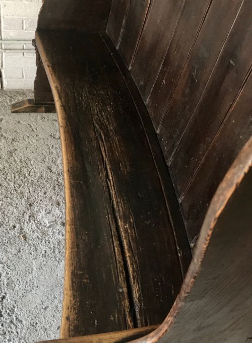 LATE 18TH CENTURY ELM SETTLE ON SLEDGE FEET - ADDITIONAL PHOTO 7