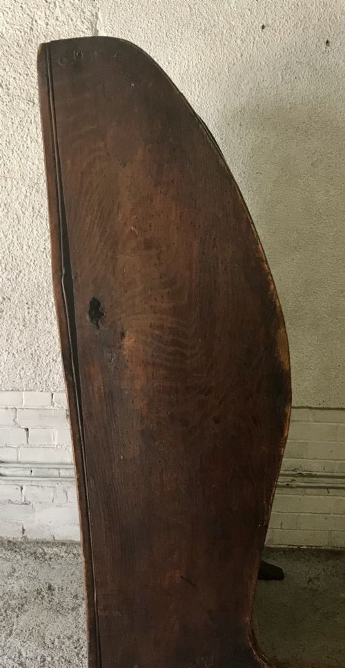 LATE 18TH CENTURY ELM SETTLE ON SLEDGE FEET - ADDITIONAL PHOTO 13