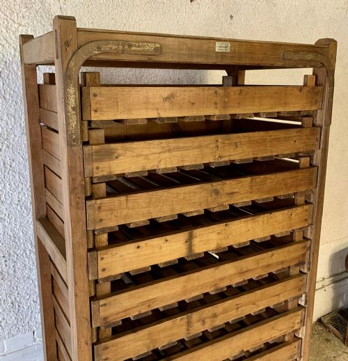 EARLY 20TH CENTURY PINE APPLE RACK WITH 12 DOUBLE SIDE PULLOUT RACKS - ADDITIONAL PHOTO 2