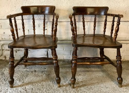 PAIR OF 19TH CENTURY SMOKER'S BOW CAPTAIN'S CHAIRS CONSTRUCTED FROM ELM AND BEECH - ADDITIONAL PHOTO 1