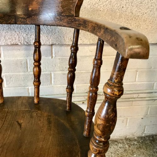 PAIR OF 19TH CENTURY SMOKER'S BOW CAPTAIN'S CHAIRS CONSTRUCTED FROM ELM AND BEECH - ADDITIONAL PHOTO 4