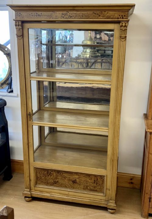 CIRCA 1900 EAST EUROPEAN PINE GLAZED DISPLAY CABINET IN ORIGINAL PAINT FINISH - ADDITIONAL PHOTO 1