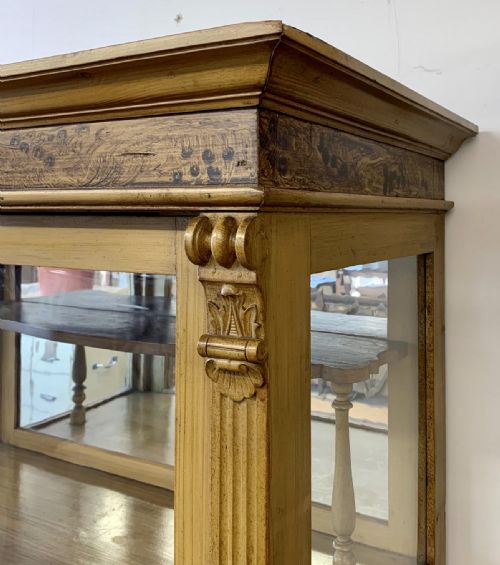 CIRCA 1900 EAST EUROPEAN PINE GLAZED DISPLAY CABINET IN ORIGINAL PAINT FINISH - ADDITIONAL PHOTO 3