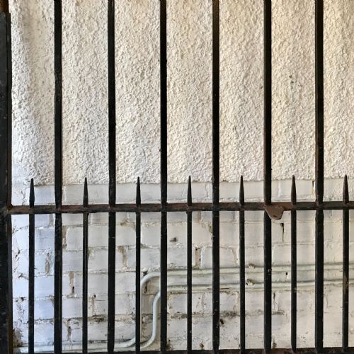 PAIR OF IMPRESSIVE VICTORIAN ENTRANCE DRIVEWAY GATES 10' 3 WIDE - ADDITIONAL PHOTO 16