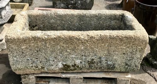 CIRCA 1800 LARGE CORNISH GRANITE WATER TROUGH - ADDITIONAL PHOTO 2