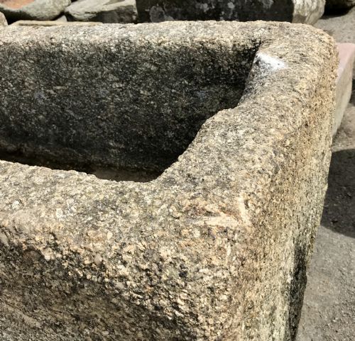 CIRCA 1800 LARGE CORNISH GRANITE WATER TROUGH - ADDITIONAL PHOTO 4