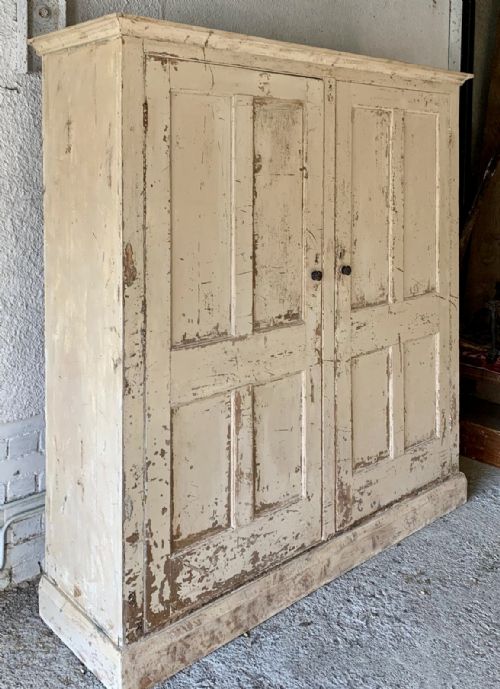 VICTORIAN PINE 2 DOOR HOUSEKEEPER'S LARDER CUPBOARD DRY SCRAPED BACK TO ORIGINAL PAINT - ADDITIONAL PHOTO 12