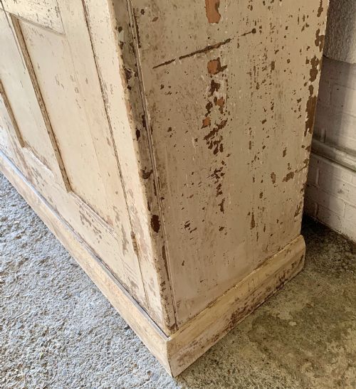 VICTORIAN PINE 2 DOOR HOUSEKEEPER'S LARDER CUPBOARD DRY SCRAPED BACK TO ORIGINAL PAINT - ADDITIONAL PHOTO 16