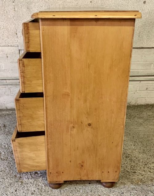 VICTORIAN PINE CHEST OF DRAWERS WITH 3 LONG AND 2 SHORT DRAWERS - ADDITIONAL PHOTO 11