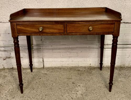 VICTORIAN MAHOGANY WRITING TABLE WITH ORIGINAL BRASS KNOBS - ADDITIONAL PHOTO 1