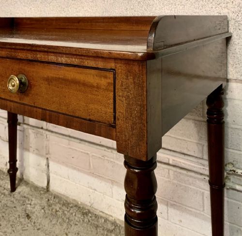 VICTORIAN MAHOGANY WRITING TABLE WITH ORIGINAL BRASS KNOBS - ADDITIONAL PHOTO 6