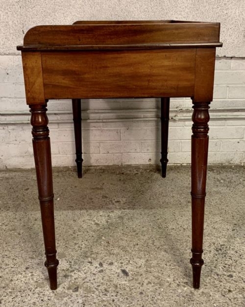 VICTORIAN MAHOGANY WRITING TABLE WITH ORIGINAL BRASS KNOBS - ADDITIONAL PHOTO 10