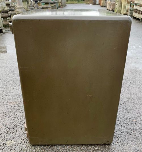 EARLY 20TH CENTURY SAFE BY SAMUEL WITHERS AND CO COMPLETE WITH ORIGINAL EXTERNAL DOOR KEY - ADDITIONAL PHOTO 9