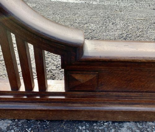 CIRCA 1900 LARGE SCALE OAK FENDER FROM A COUNTRY HOUSE - ADDITIONAL PHOTO 3