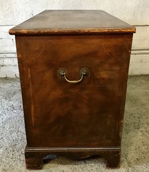 19TH CENTURY PINE MULE CHEST WITH ORIGINAL GRAIN EFFECT FINISH - ADDITIONAL PHOTO 12