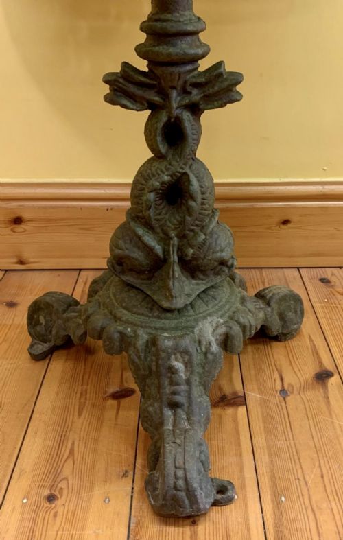 VICTORIAN CAST IRON PUB TABLE - ADDITIONAL PHOTO 5