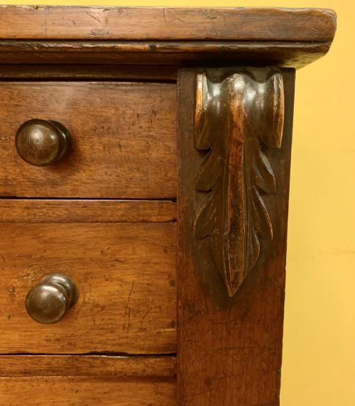 VICTORIAN MAHOGANY WELLINGTON CHEST COMPLETE WITH ORIGINAL KNOBS AND KEY - ADDITIONAL PHOTO 4