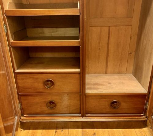 VICTORIAN MAHOGANY 2 DOOR WARDROBE - ADDITIONAL PHOTO 4