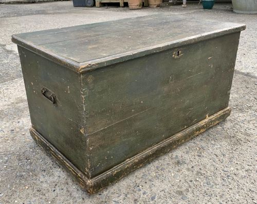 VICTORIAN PINE BLANKET BOX WITH ORIGINAL PAINT - ADDITIONAL PHOTO 3