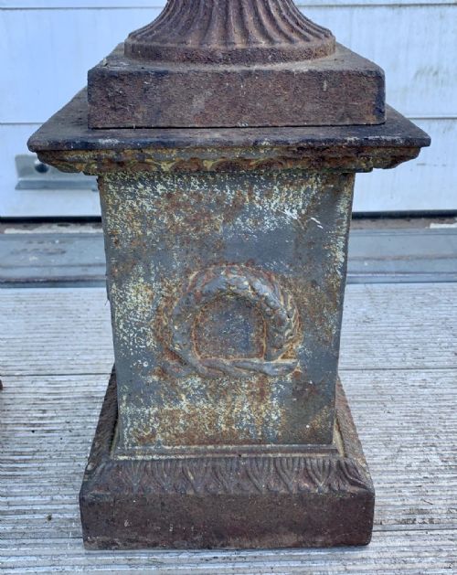 CIRCA 1900 PAIR OF CAST IRON URNS ON ORIGINAL PLINTHS - ADDITIONAL PHOTO 4