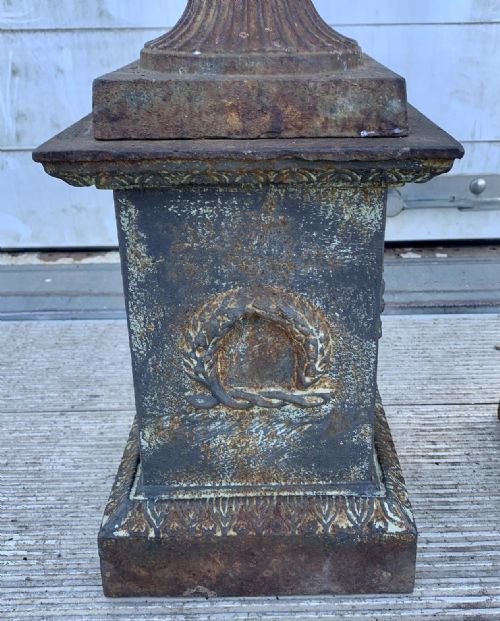 CIRCA 1900 PAIR OF CAST IRON URNS ON ORIGINAL PLINTHS - ADDITIONAL PHOTO 7