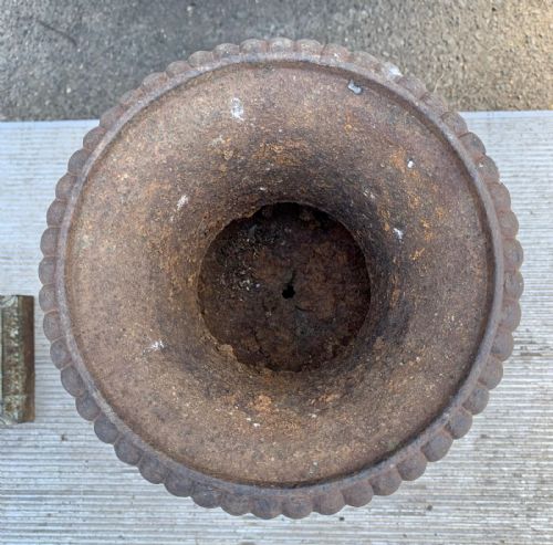 CIRCA 1900 PAIR OF CAST IRON URNS ON ORIGINAL PLINTHS - ADDITIONAL PHOTO 10