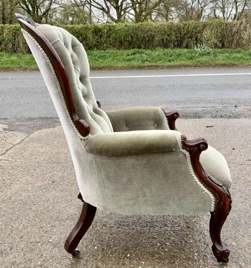 VICTORIAN WALNUT SHOW FRAME ARMCHAIR WITH BUTTON BACK UPHOLSTERY AND LEAF CAPPED CABRIOLE FRONT LEGS - ADDITIONAL PHOTO 8