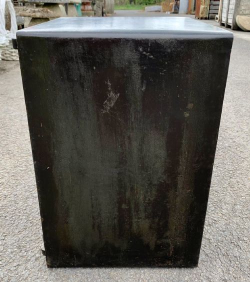 CIRCA 1920 SAFE IN ORIGINAL PAINT COMPLETE WITH KEYS FOR DOOR AND INTERNAL DRAWER - ADDITIONAL PHOTO 9