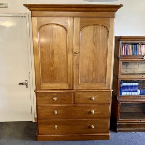 victorian pine linen press complete with key - CATEGORY: ANTIQUE CUPBOARDS - DATED VICTORIAN