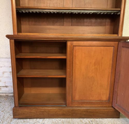 VICTORIAN MAHOGANY BOOKCASE COMPLETE WITH KEY - ADDITIONAL PHOTO 8