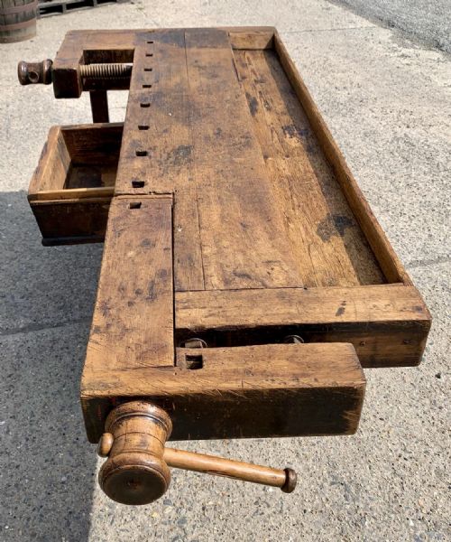CIRCA 1900 LARGE PINE CARPENTER'S BENCH WITH BOTH VICES WORKING - ADDITIONAL PHOTO 8